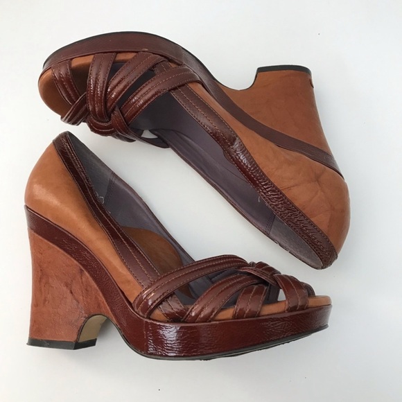 Taryn Rose Brown Leather Peep-Toe woven heels EUC sz 8 - Picture 6 of 9